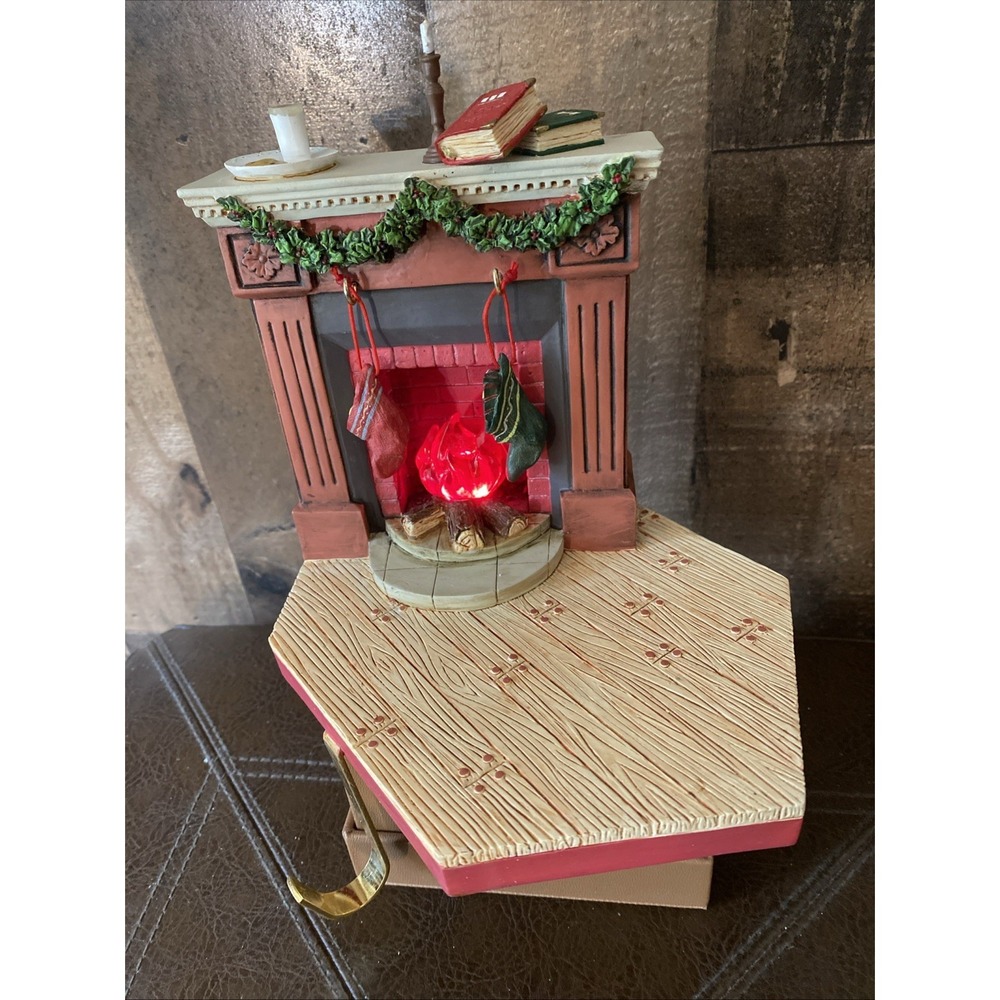 Madame Alexander Classic Collectibles Light-Up Fireplace Mantel Tested Vtg Y2K